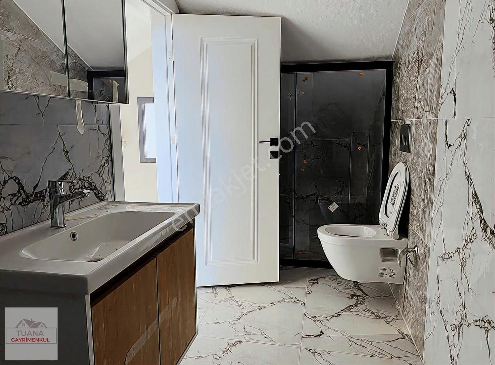 Tuana Emlak'tan Yeni Mahallede 4+1 Tam Müstail Villa - Görsel 6