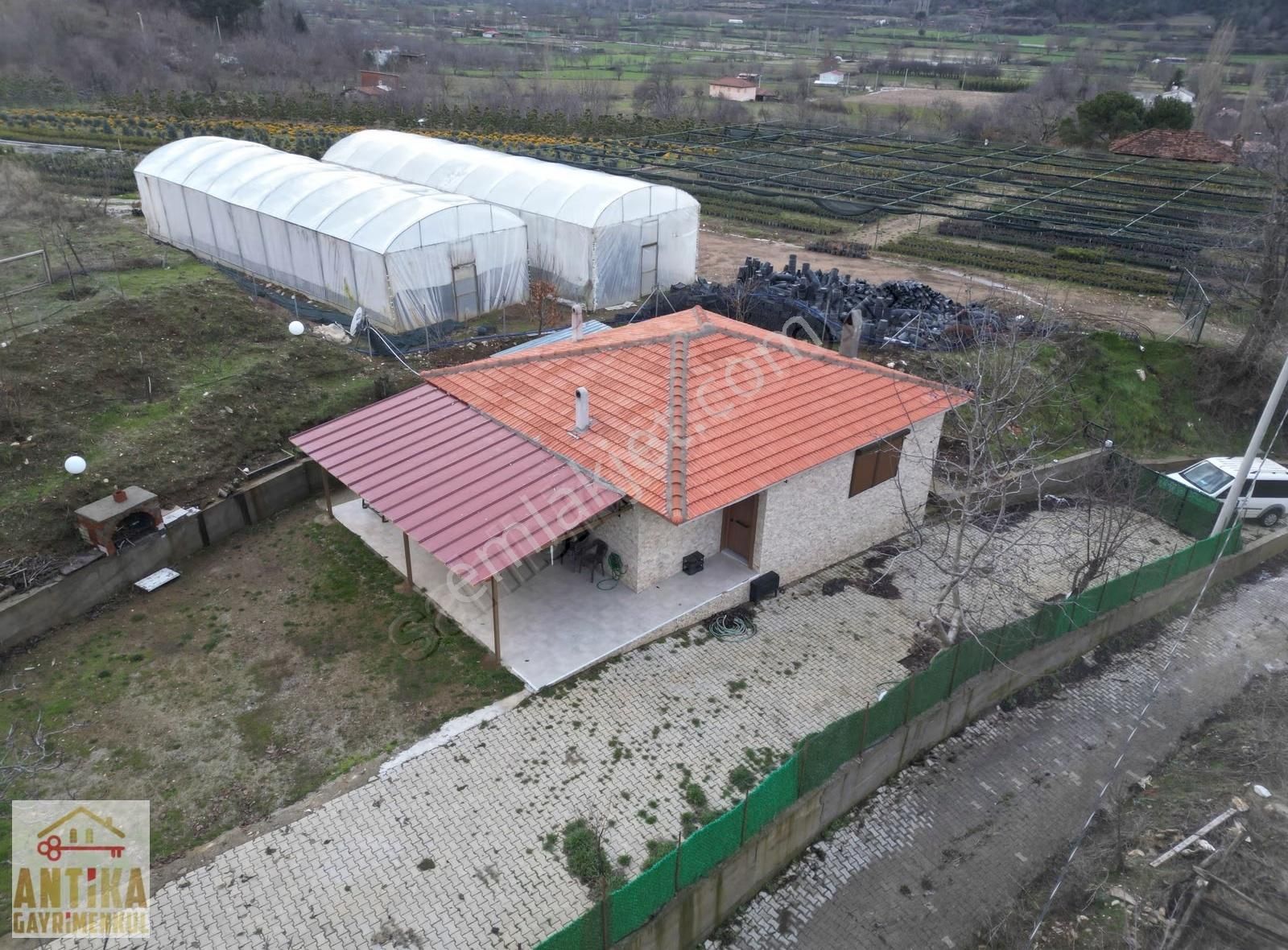 Antika Gayrimenkulden Ödemiş Gölcükte Ayrıcalıklı Müstakil Yaşam - Görsel 5