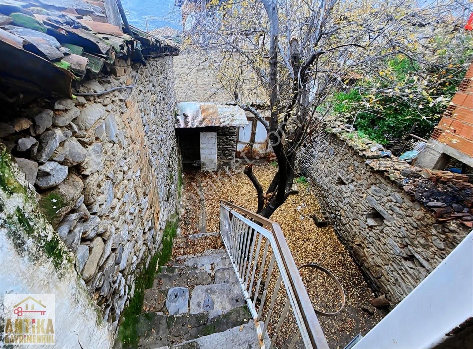 Dünyanın En İyi 32. Turizm Köyünde Satılık Bahçeli Müstakil Ev - Görsel 16