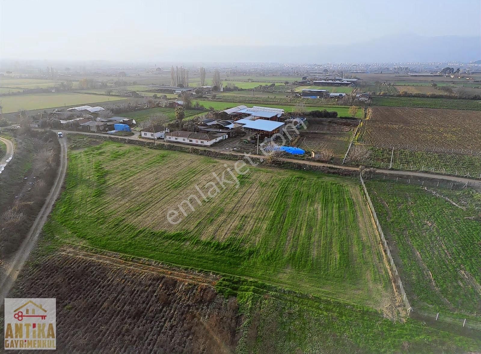 Antika Gayrimenkulden Yolüstü Mahallesinde Satılık 7000 M² Tarla - Görsel 2