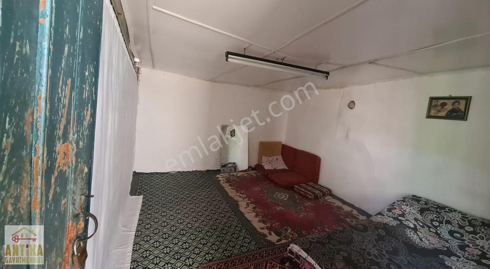 Antika'dan Birgi De Doğa İle İç İçe Satılık Tarihi Müstakil Ev - Görsel 21
