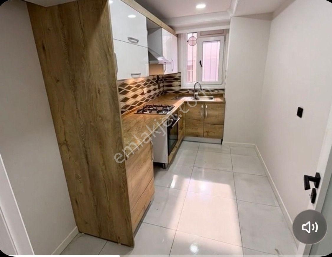 Cevizli Mahallesinde Minübüs Caddesine 2.bina Site Desatılık 3+1 Daire - Görsel 18