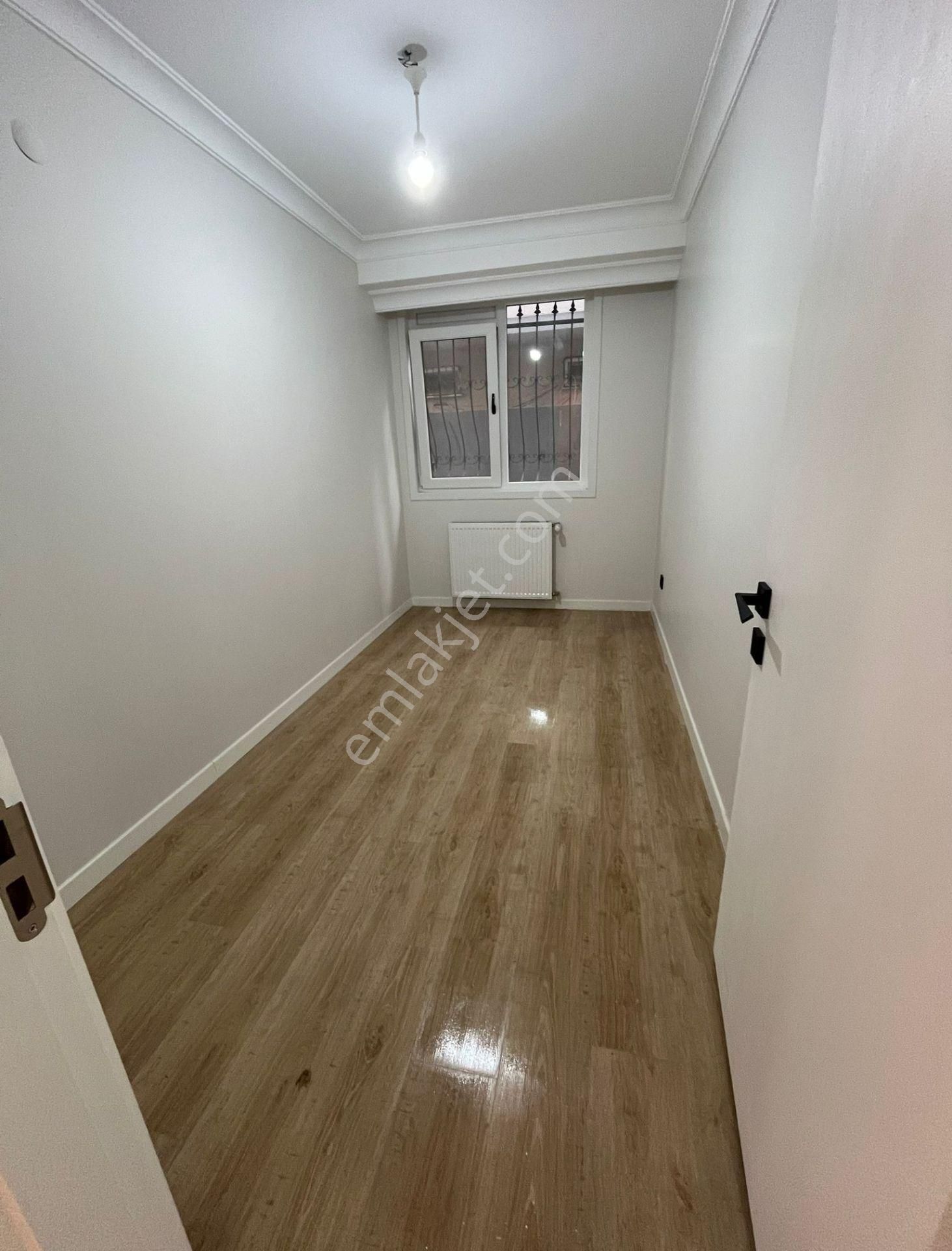 Cevizli Mahallesinde Minübüs Caddesine 2.bina Site Desatılık 3+1 Daire - Görsel 25