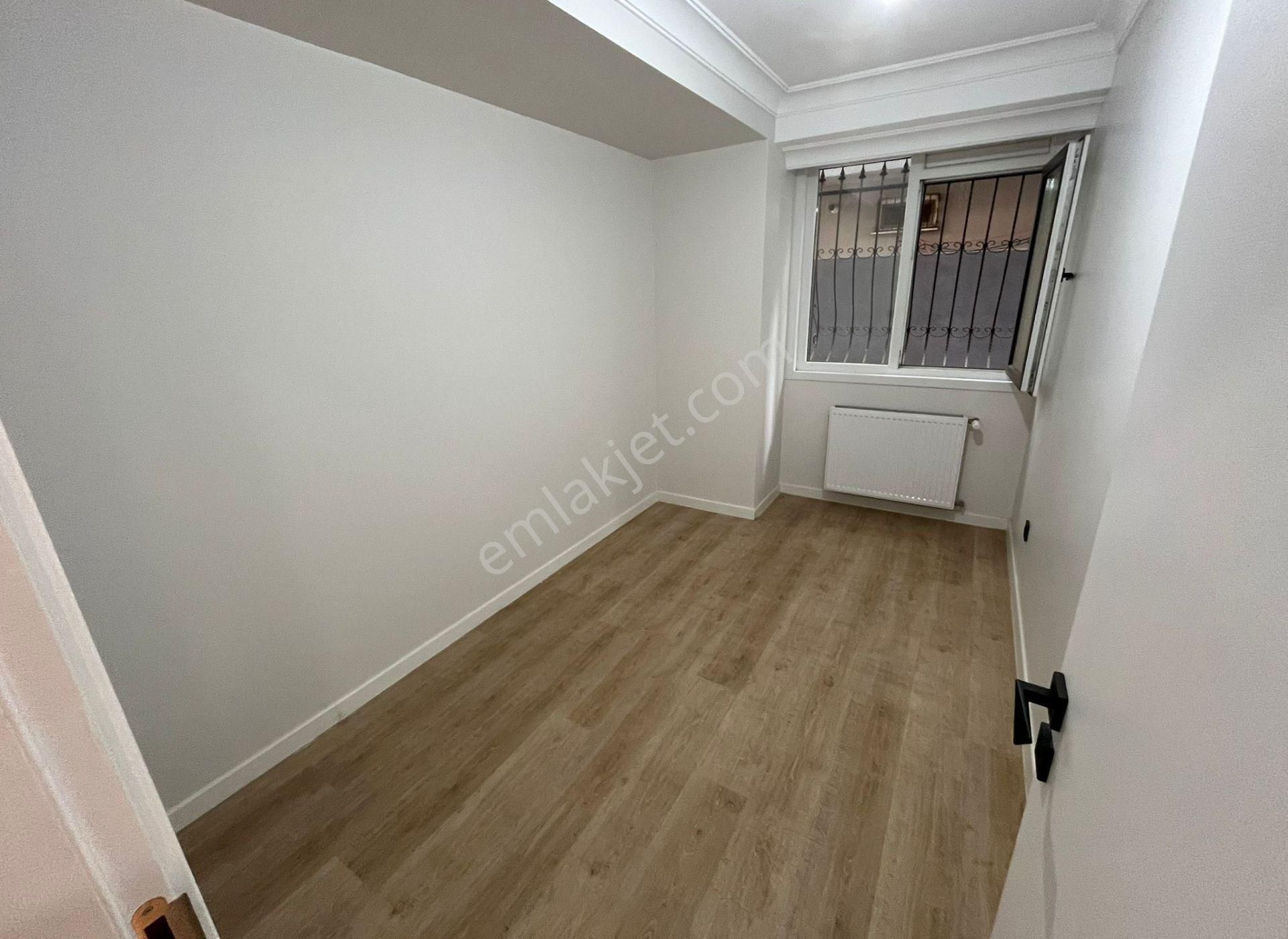 Cevizli Mahallesinde Minübüs Caddesine 2.bina Site Desatılık 3+1 Daire - Görsel 29