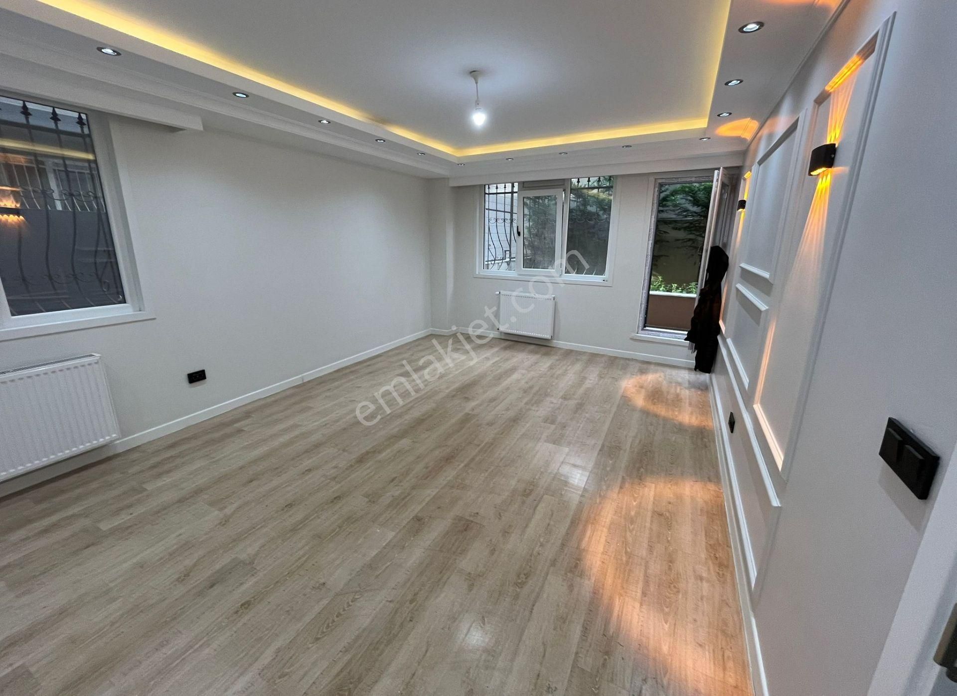 Cevizli Mahallesinde Minübüs Caddesine 2.bina Site Desatılık 3+1 Daire - Görsel 14