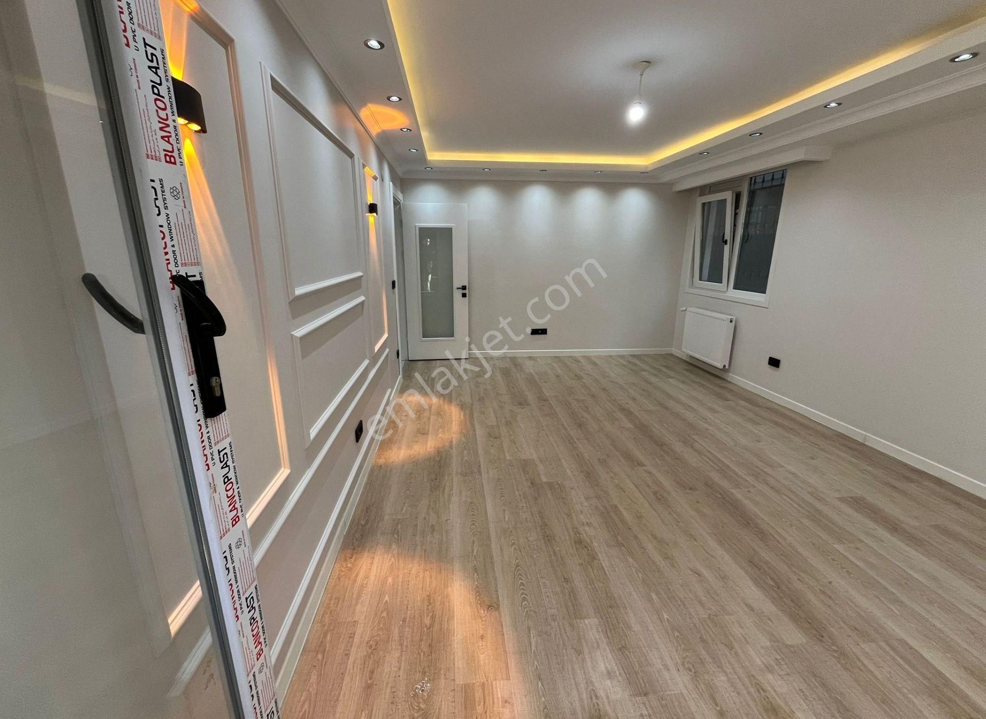 Cevizli Mahallesinde Minübüs Caddesine 2.bina Site Desatılık 3+1 Daire - Görsel 23