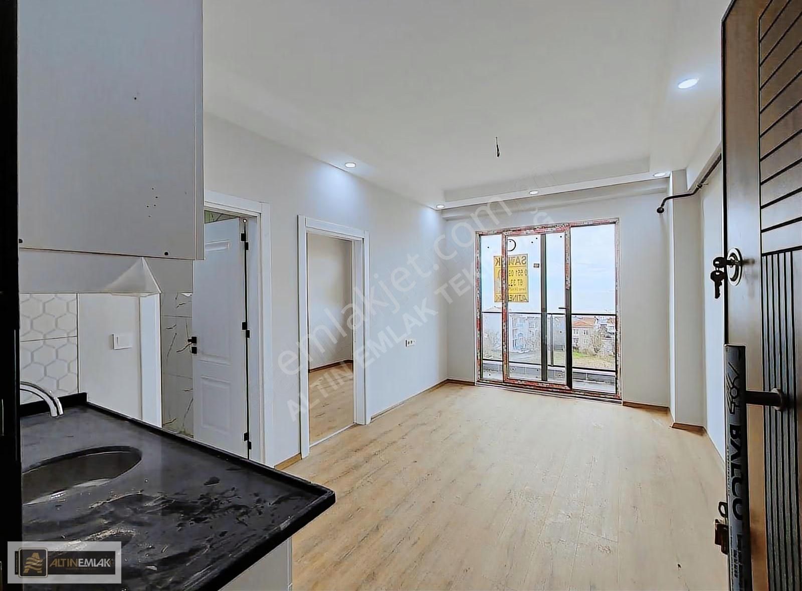 Barbaros Mah. Deniz Manzaralı, Sıfır, 1+1 Satılık Daire