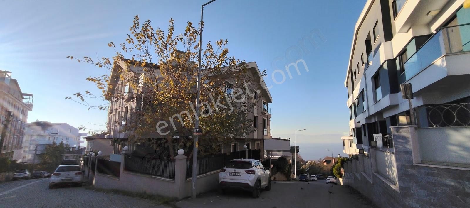 Dialog Okyanustan Cami Mah.si Satılık 140m² Villa Tipi Dubleks