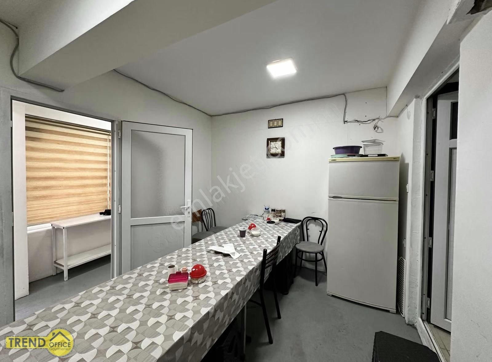 Zümrütevler Mah. Kurtbasan Cadde Üzeri Satılık 160 M2 Dükkan - Görsel 17