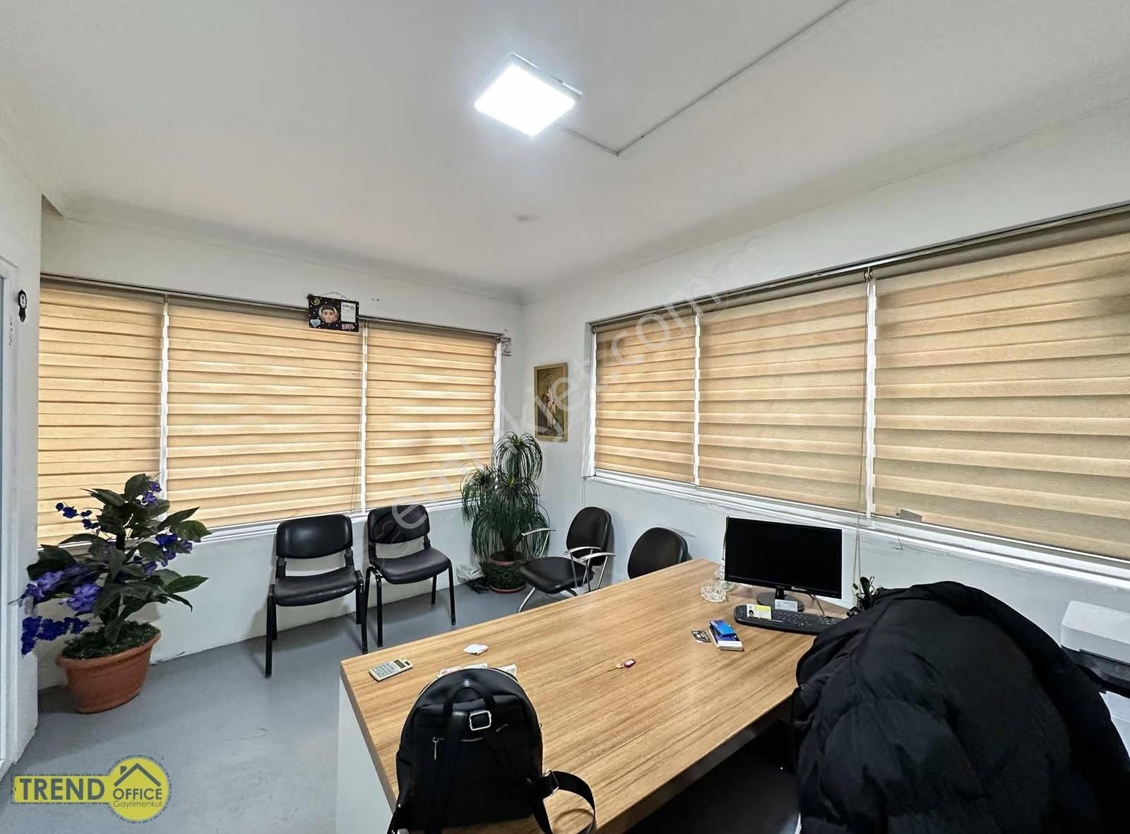Zümrütevler Mah. Kurtbasan Cadde Üzeri Satılık 160 M2 Dükkan - Görsel 2