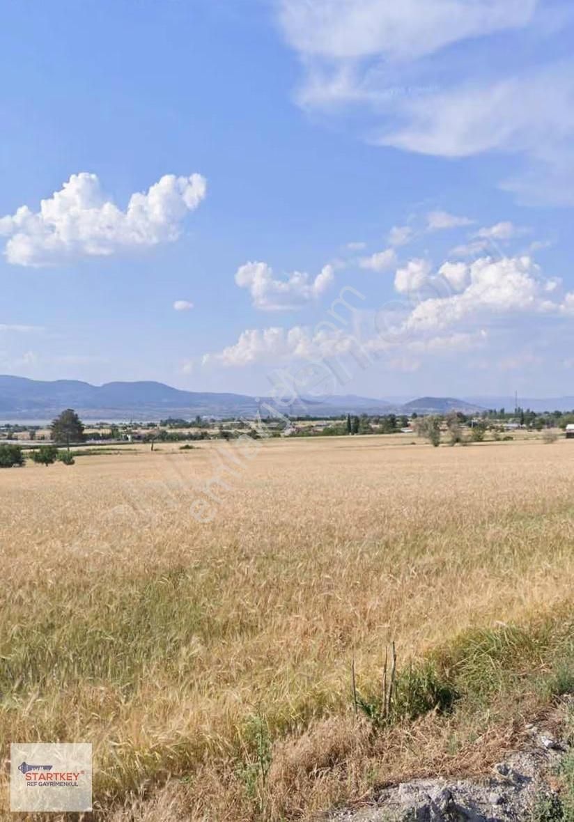 Burdur Merkez Bağlar Mahallesinde İmara Ve Merkeze Yakın Tarla - Görsel 3