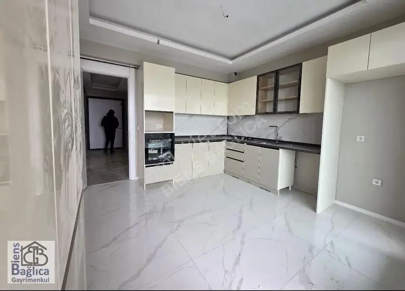 Site İçi 4+1 Kapalı Otopark Güvenlik Takas Ve Kredi İmkan Vardr - Görsel 5