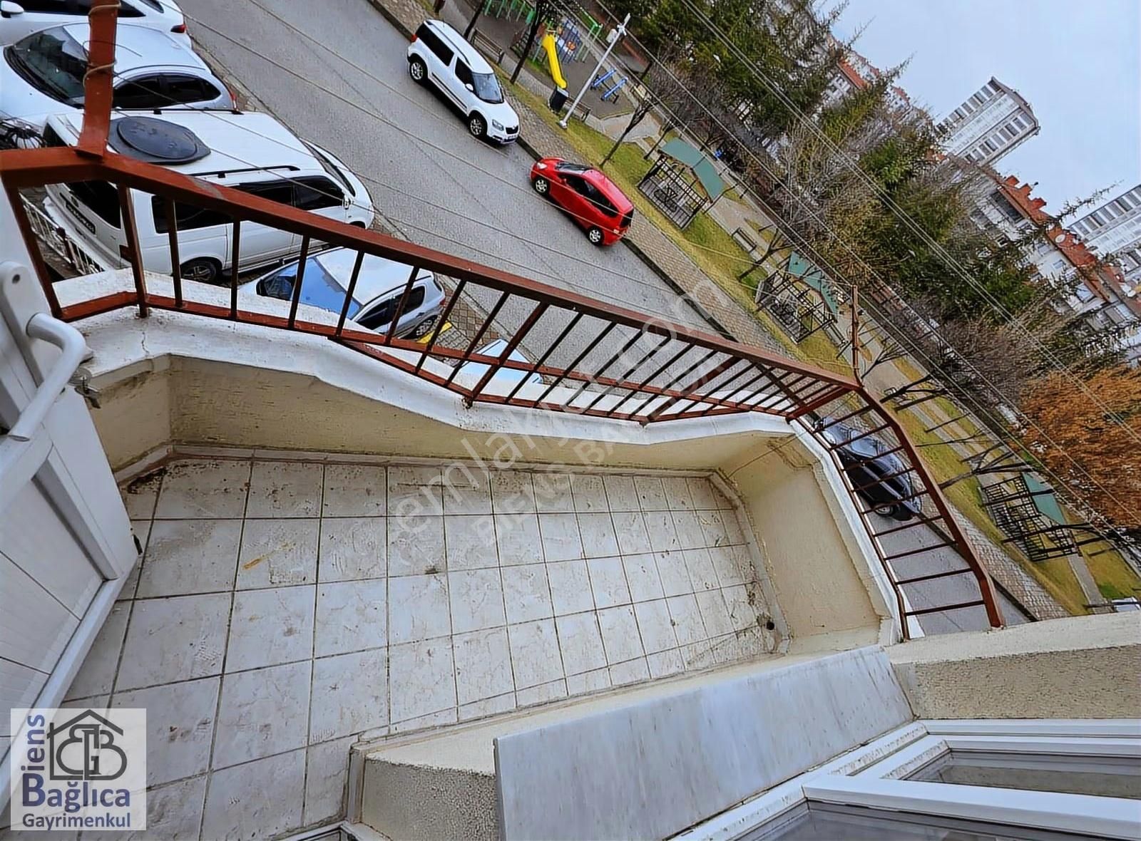 Sincan'da Park Manzaralı, Merkezi Konumda 3+1 Kiralık Daire - Görsel 19