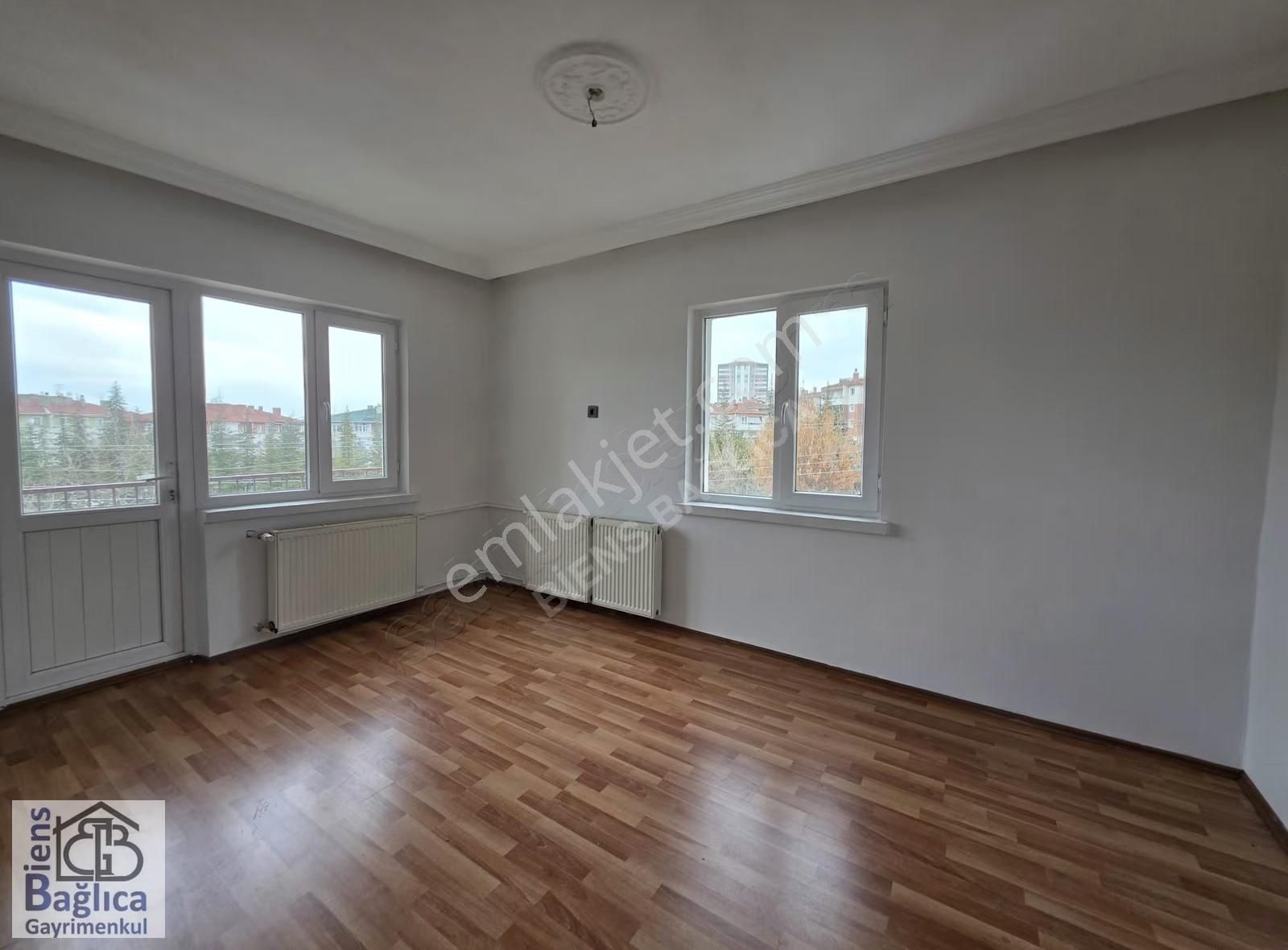 Sincan'da Park Manzaralı, Merkezi Konumda 3+1 Kiralık Daire - Görsel 28