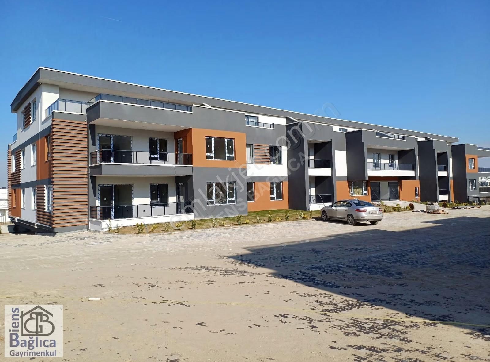 Yeni Bağlıca'da Sıfır, 2+1, Yatay Mimari Site Dairesi - Görsel 16