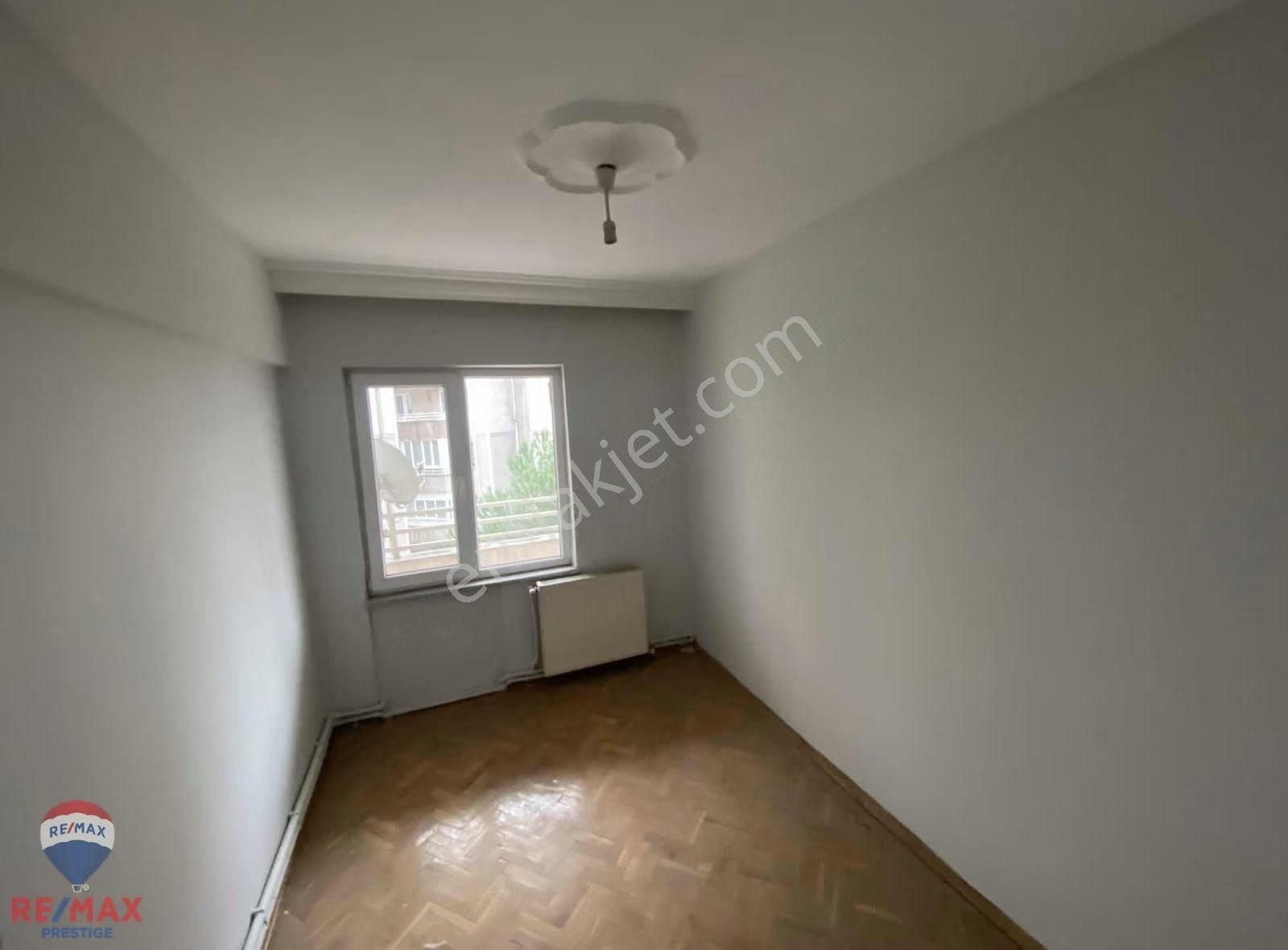 Biga / Şirintepe Mah.mutlu Sitesi Tadilatlı Ara Kat 3+1 Kiralık - Görsel 15