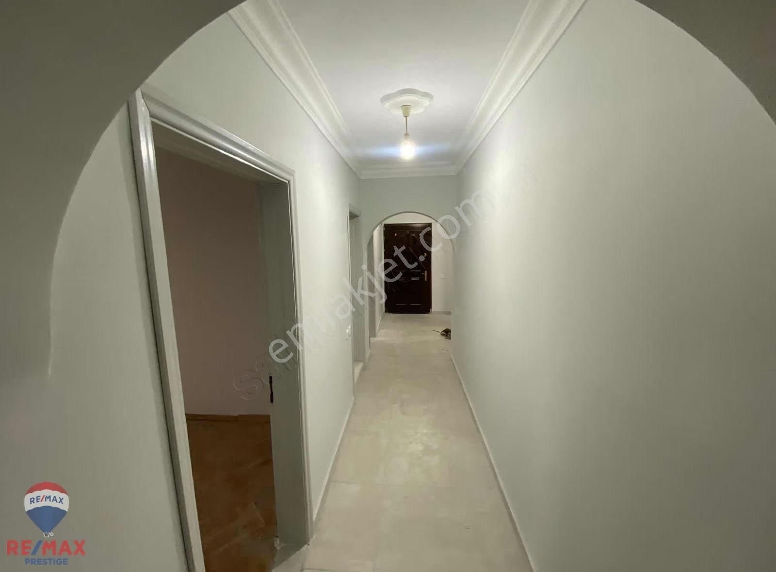 Biga / Şirintepe Mah.mutlu Sitesi Tadilatlı Ara Kat 3+1 Kiralık - Görsel 2