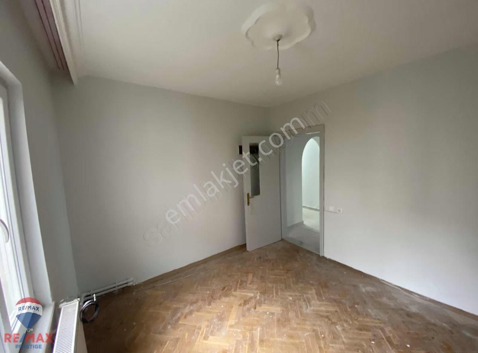 Biga / Şirintepe Mah.mutlu Sitesi Tadilatlı Ara Kat 3+1 Kiralık - Görsel 6