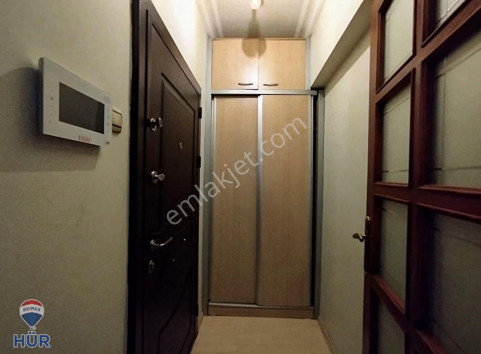 Remax Hür Yeşim Kara'dan Merkezde Teraslı Jakuzili Kiralık Dair - Görsel 27