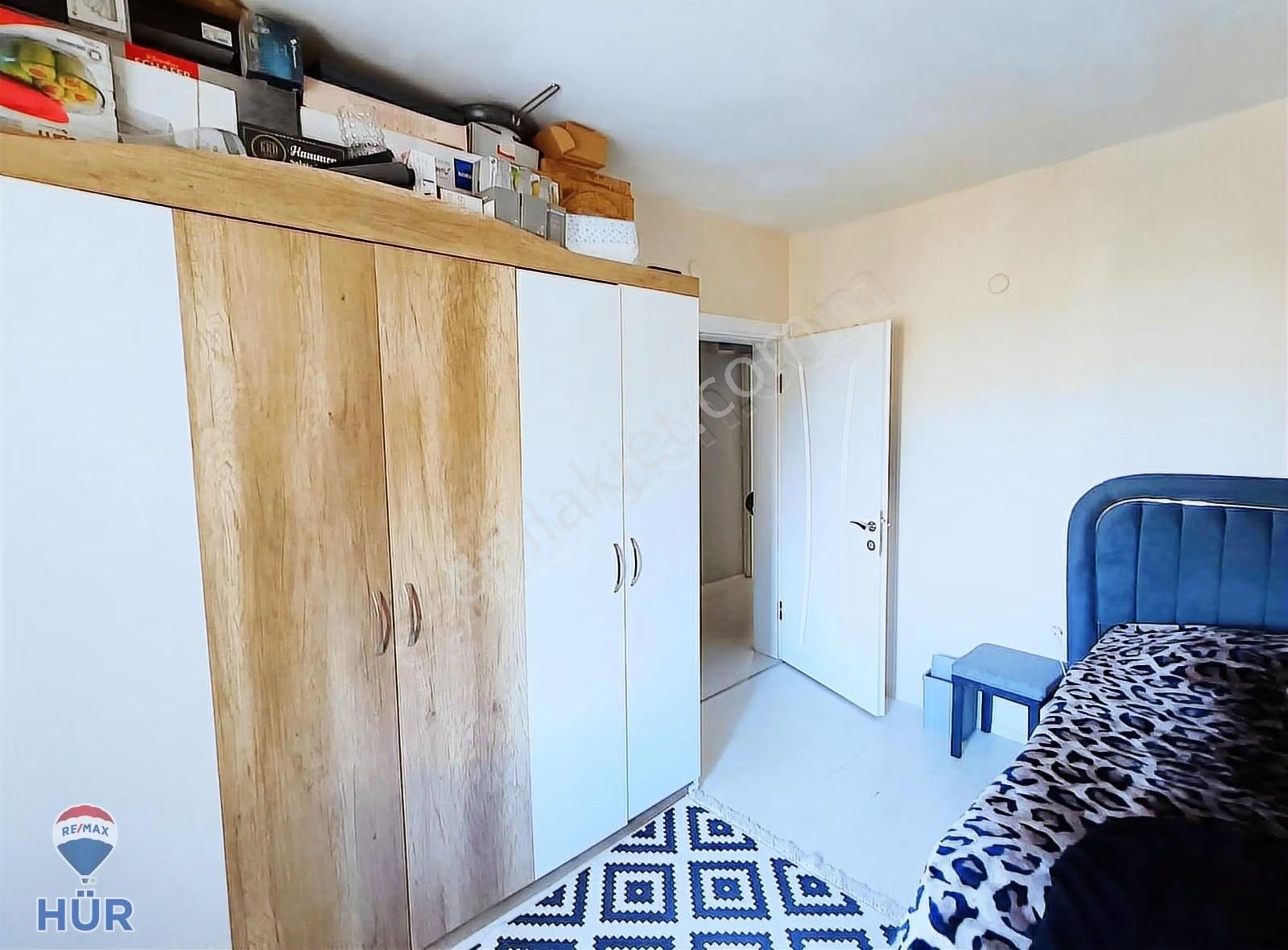 Remax Hür Özlem Şimşek'ten Sapancada Fırsat Triplex Villa - Görsel 2