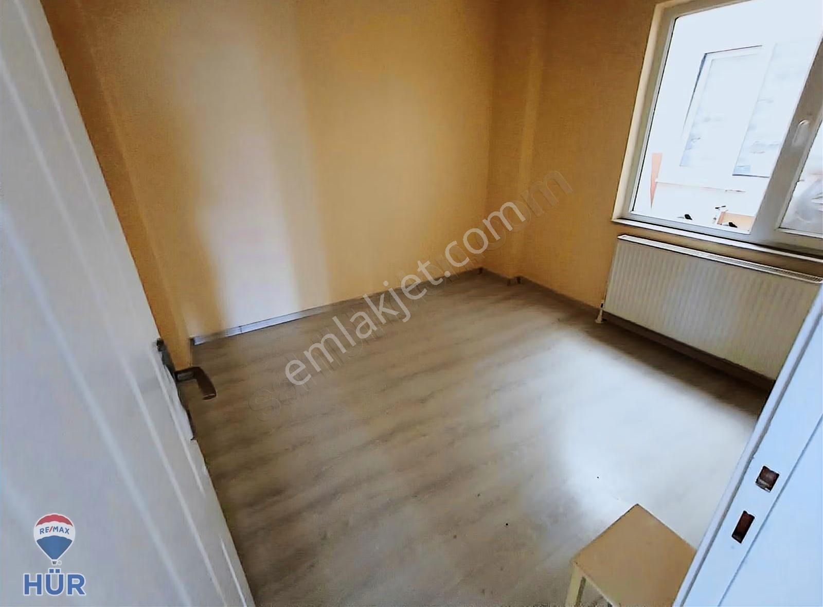 Remax Hür Özlem Şimşek'ten Arifiye'de Kiralık 3+1 Daire - Görsel 19