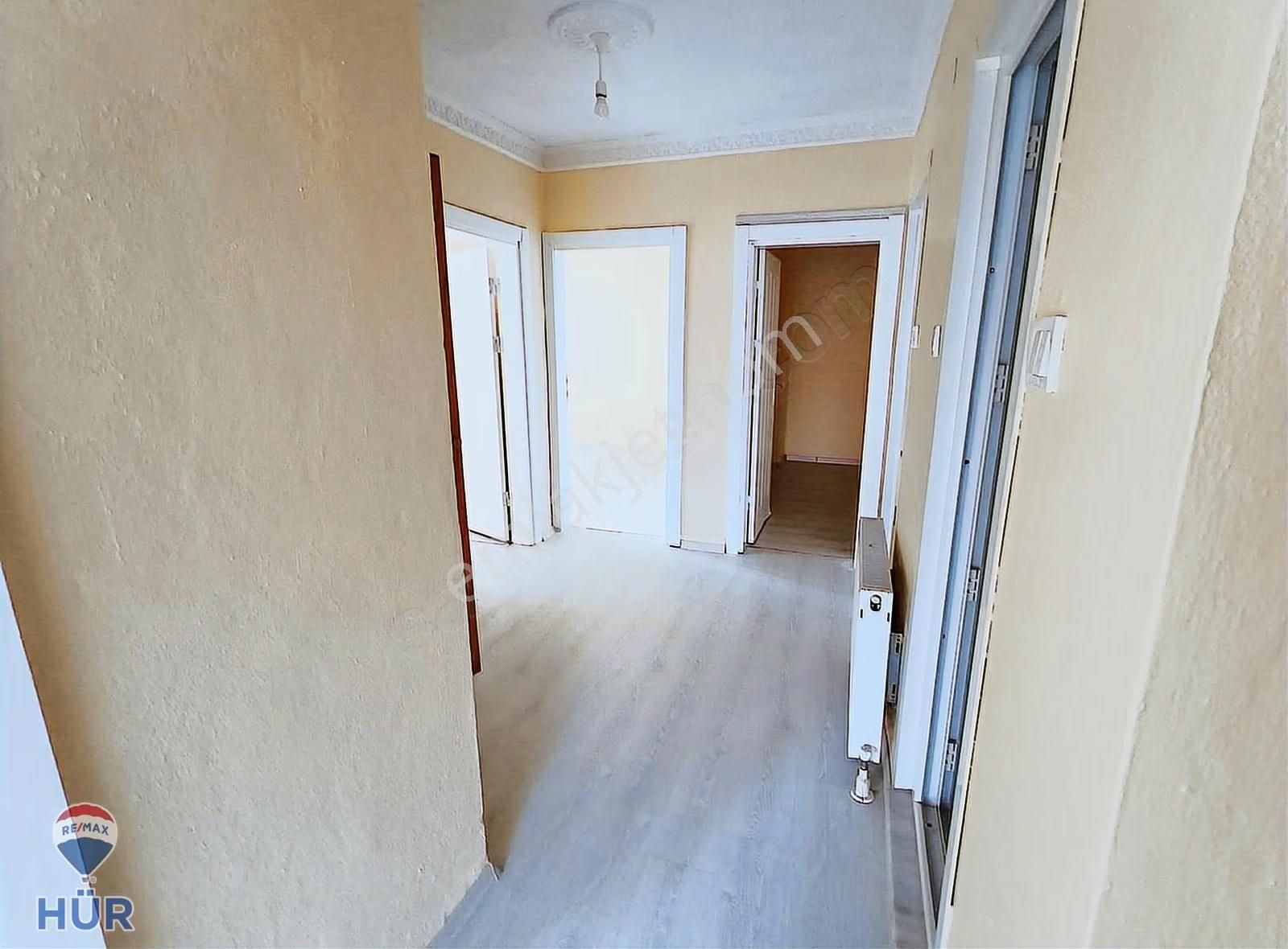 Remax Hür Özlem Şimşek'ten Arifiye'de Kiralık 3+1 Daire - Görsel 15