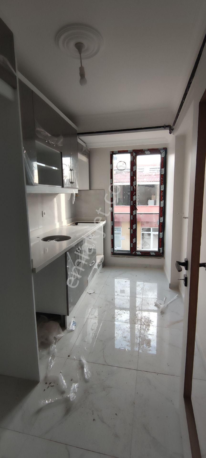 Sıfır 2+1 Daire Hürriyet Caddesinde - Görsel 4