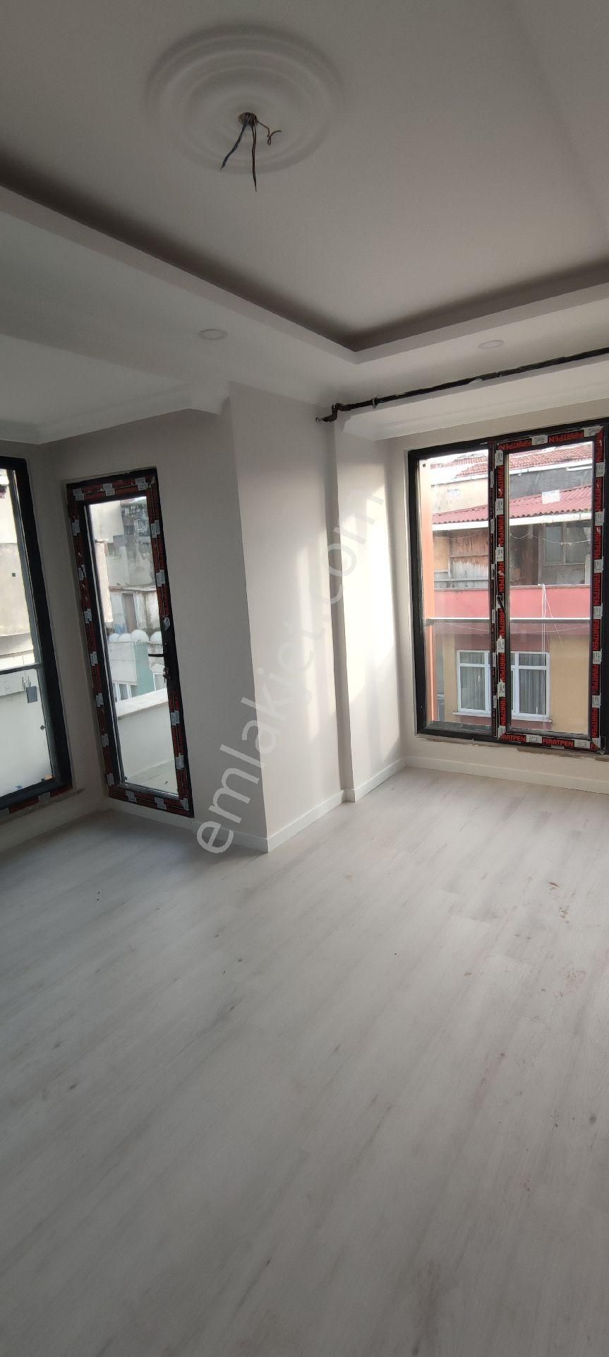 Sıfır 2+1 Daire Hürriyet Caddesinde - Görsel 14