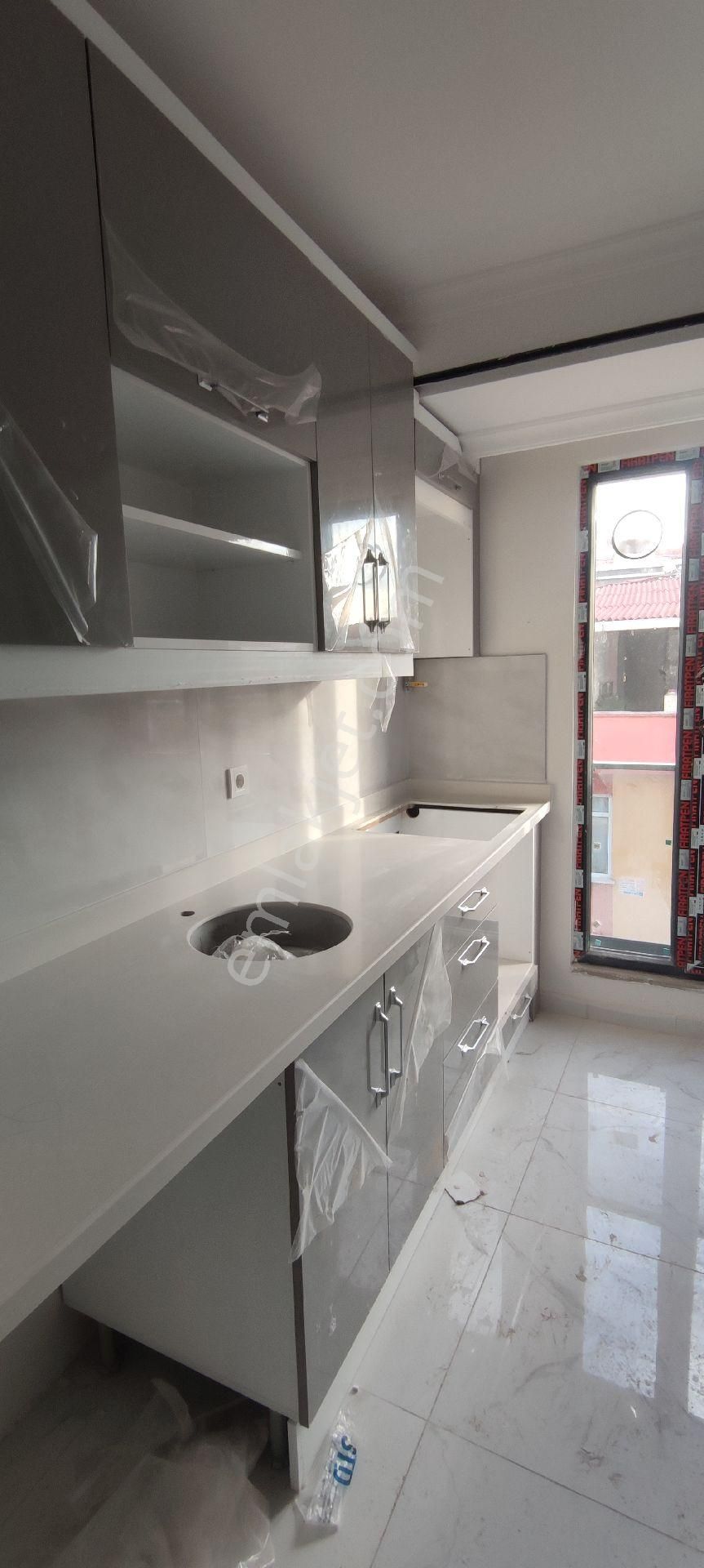 Sıfır 2+1 Daire Hürriyet Caddesinde - Görsel 7