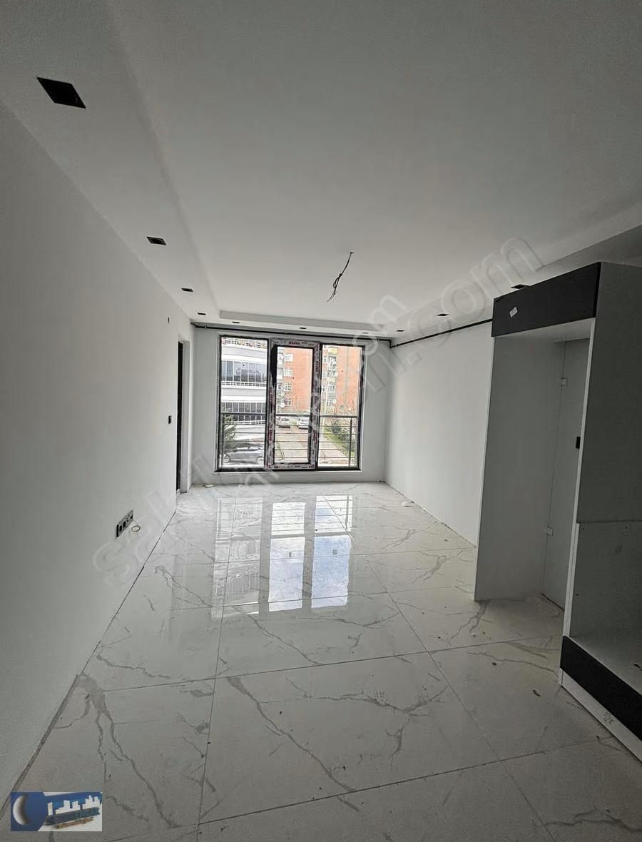 Sezer Emlaktan Mimar Sinan Mahallesinde Satılık 1+1 - Görsel 14