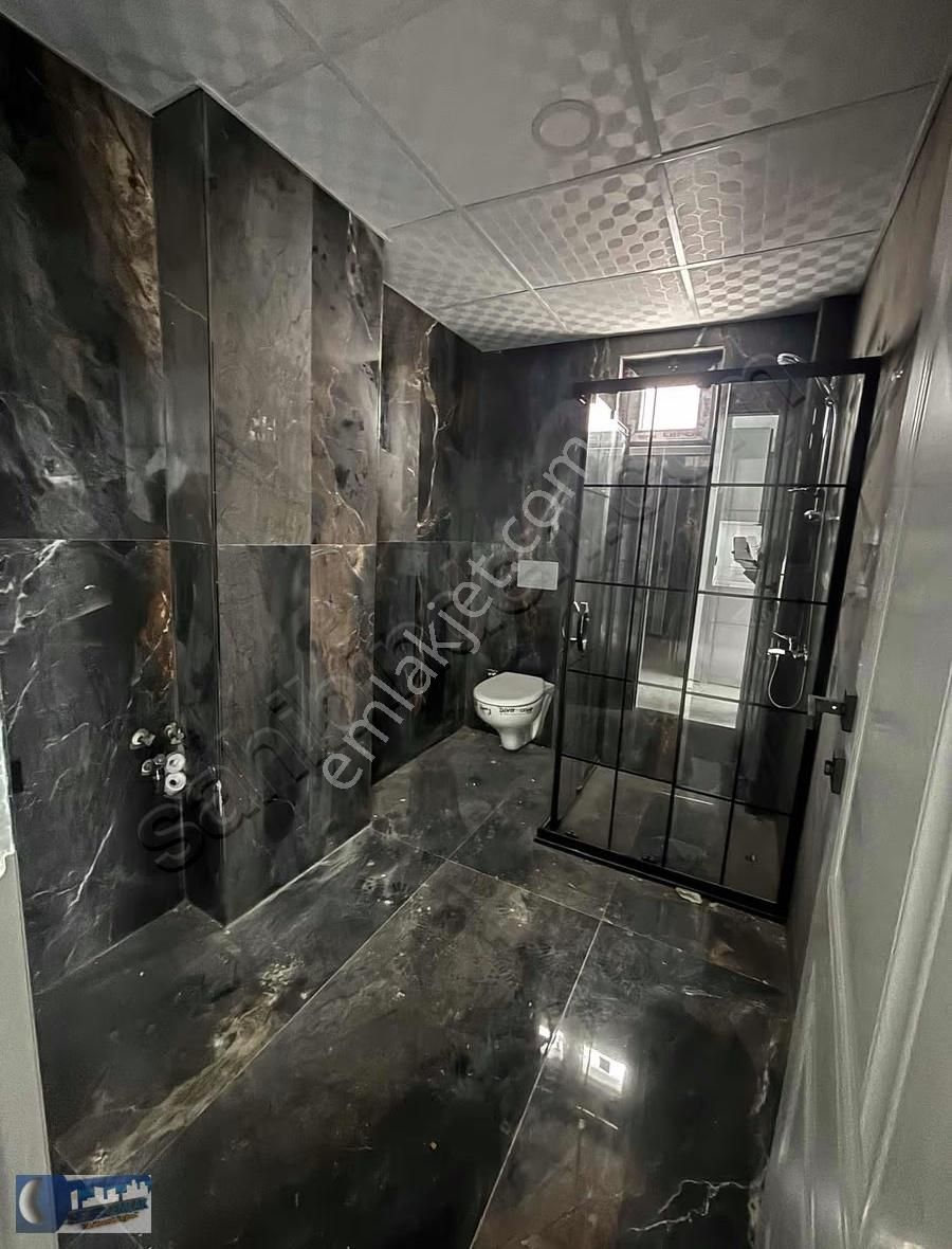 Sezer Emlaktan Mimar Sinan Mahallesinde Satılık 1+1 - Görsel 16