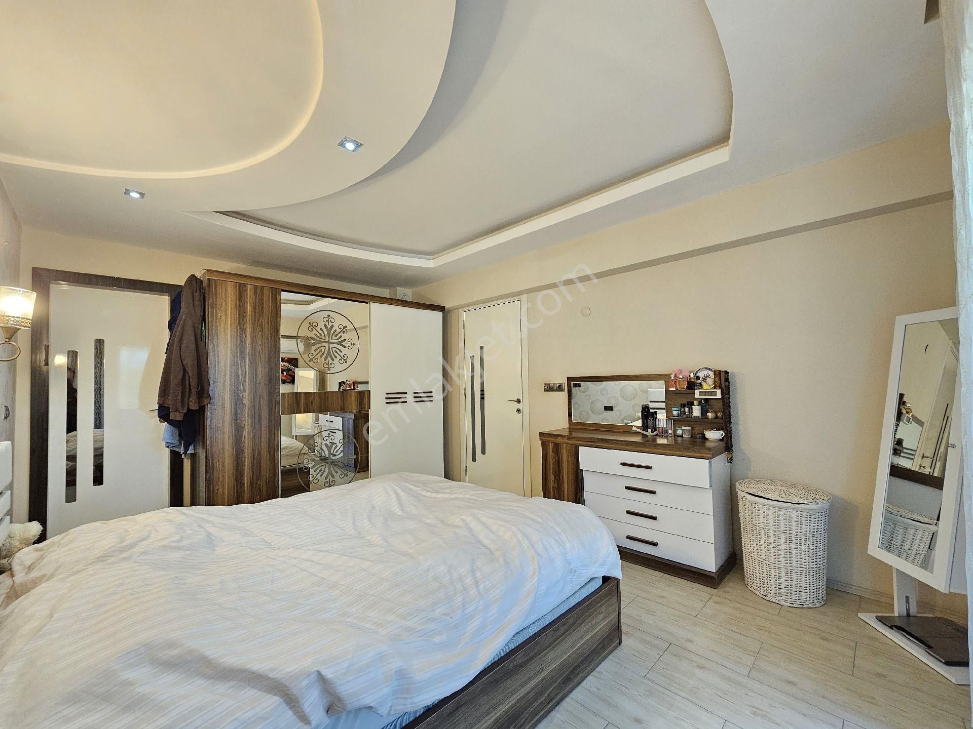 Denizli Şemikler Cinkaya Bölgesinde 3+1 Geniş Yaşam Alanlı Ebeveyn Banyolu Lüksfırsat Daire - Görsel 15