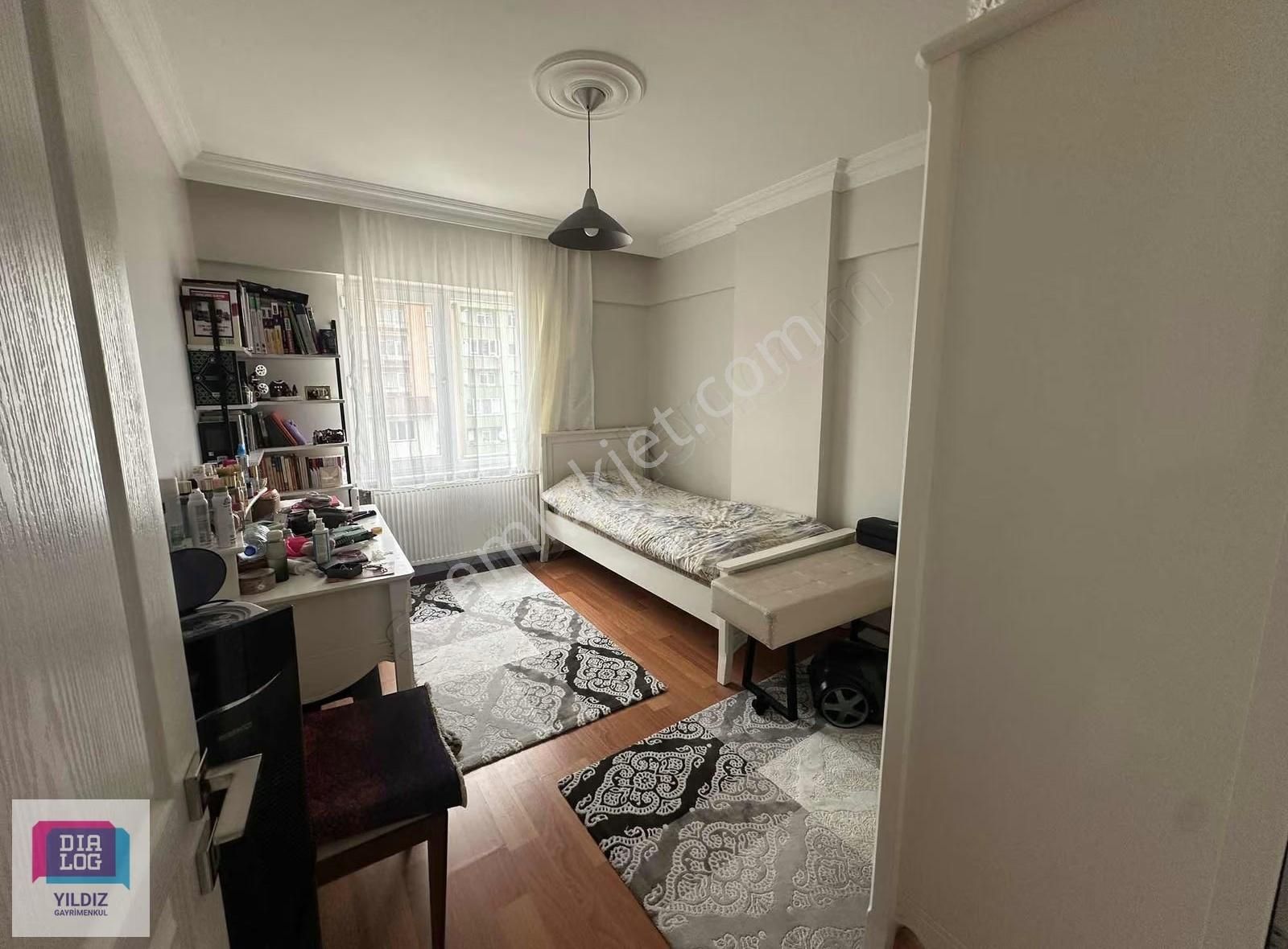 Dialog Yıldız/ Hüdavendigar Mh. Satılık Bakımlı 3+1 Arakat Daire - Görsel 14