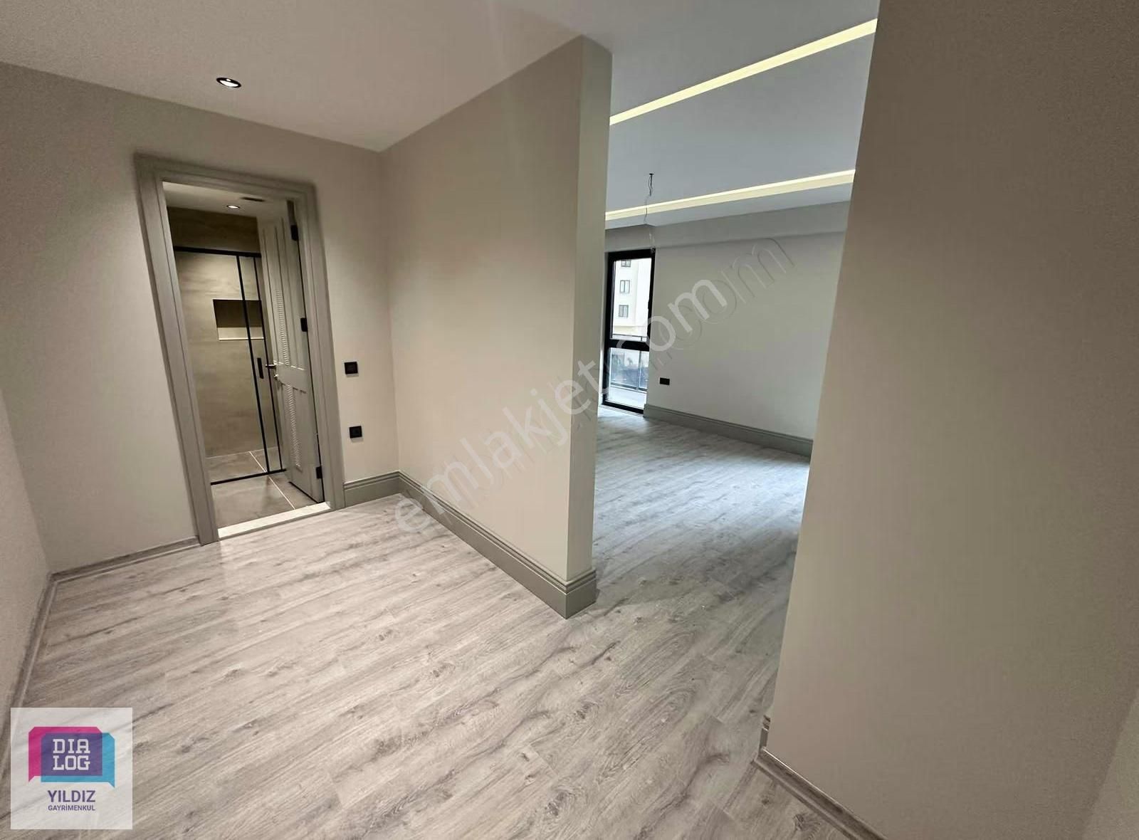 23 Nisan Mah.referans Deluxe 4+1 Ön Cephe Ara Kat - Görsel 11