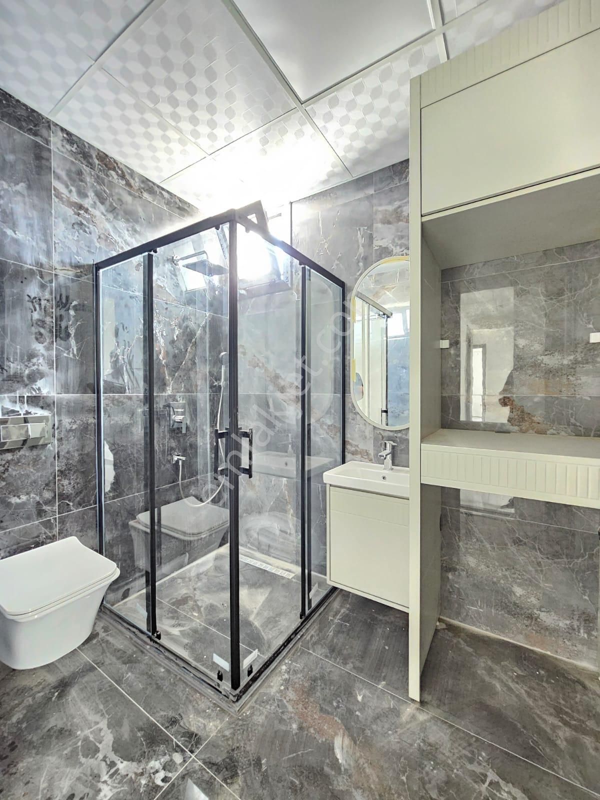 Denizli 1200 Evlerde Panjurlu Giyinme Odalı Ebeveyn Banyolu Lüks Daireler - Görsel 31