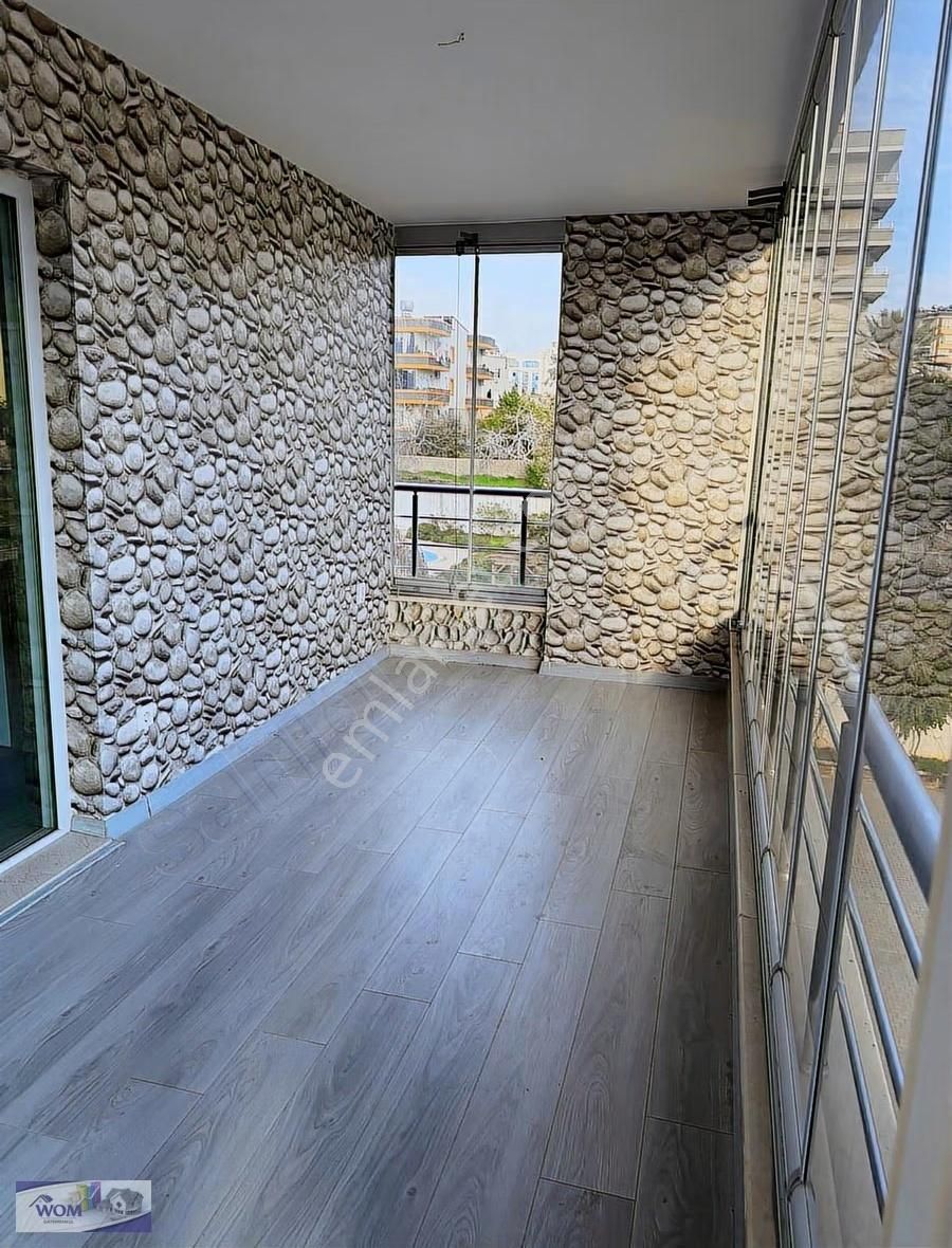Yenişehir 34. Cadde'de Geniş Satılık 3+1 Net 180 M2 Daire - Görsel 2
