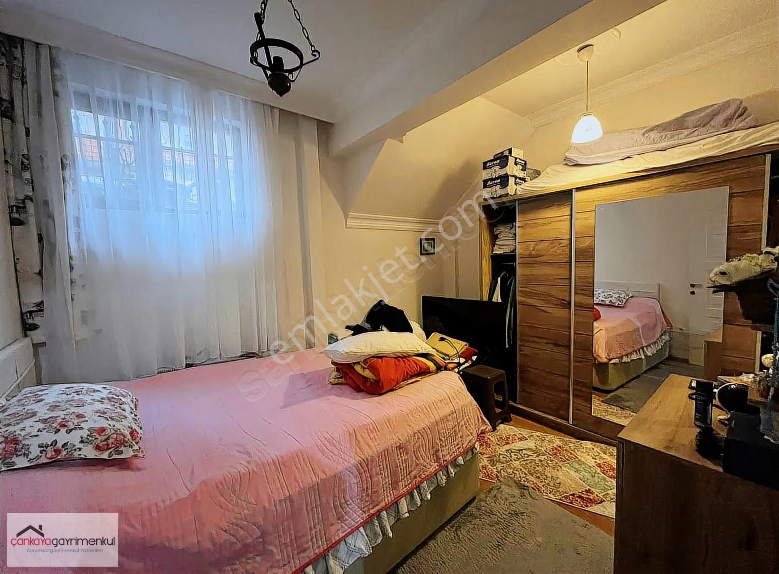 Halkalının En Merkezi Yerinde 1+1 Tek Daire Üzerine Bahçekat!! - Görsel 21