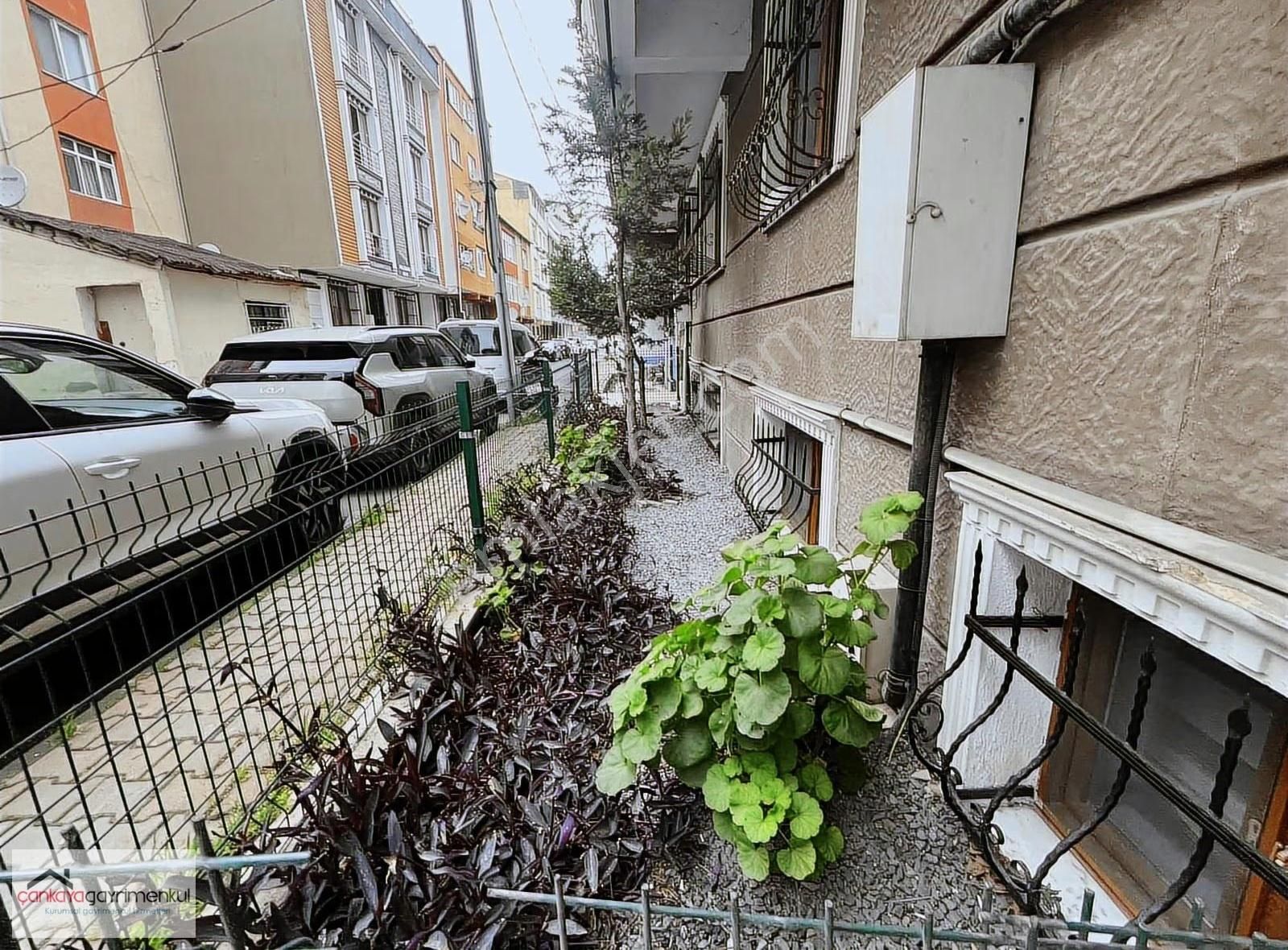 Halkalının En Merkezi Yerinde 1+1 Tek Daire Üzerine Bahçekat!! - Görsel 20