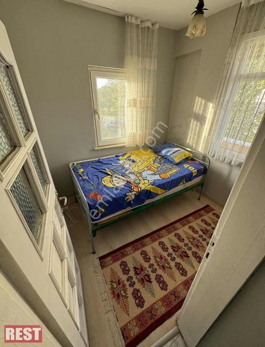 Yeniçiftlikde Kelepir Acil Satılık 5+1 Villa - Görsel 12