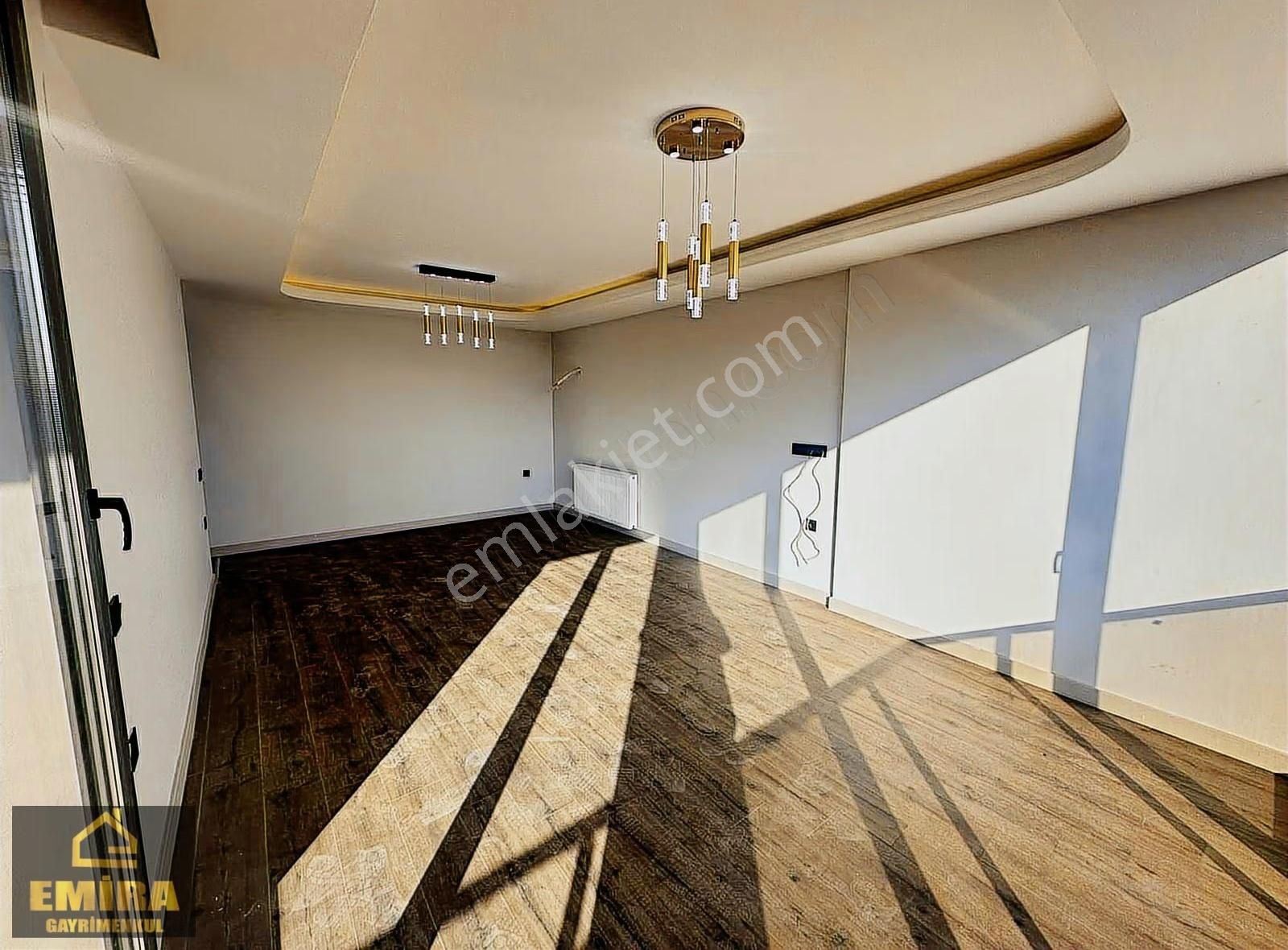 Kabasakalda Kapalı Mutfaklı Site İçinde Fırsat Daire - Görsel 3