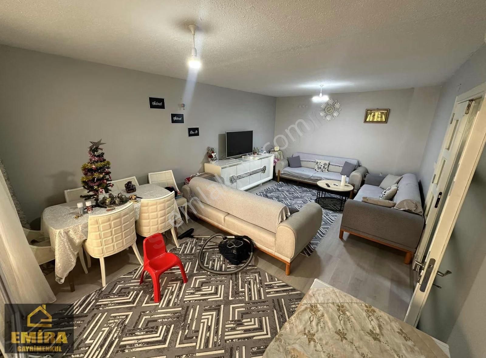 100.yıl'da Karakol Civ. Full Yapılı Giriş Kat B.mutfaklı 3+1 - Görsel 3