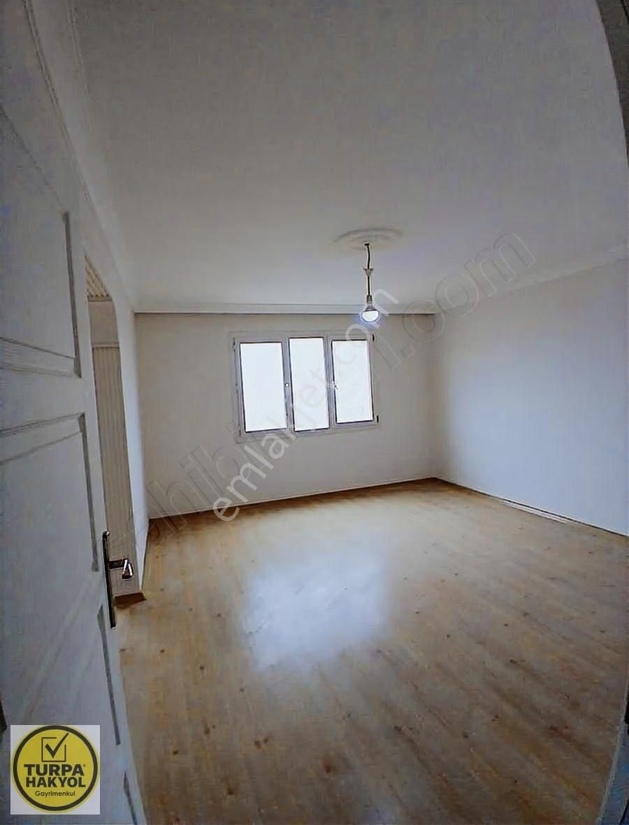 Satılık 120 M2 3+1 Ferah Geniş Tadilatlı Güzel Bir Daire - Görsel 24