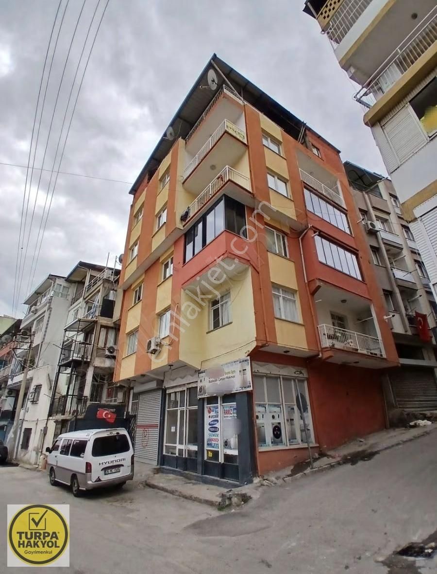 Satılık 120 M2 3+1 Ferah Geniş Tadilatlı Güzel Bir Daire