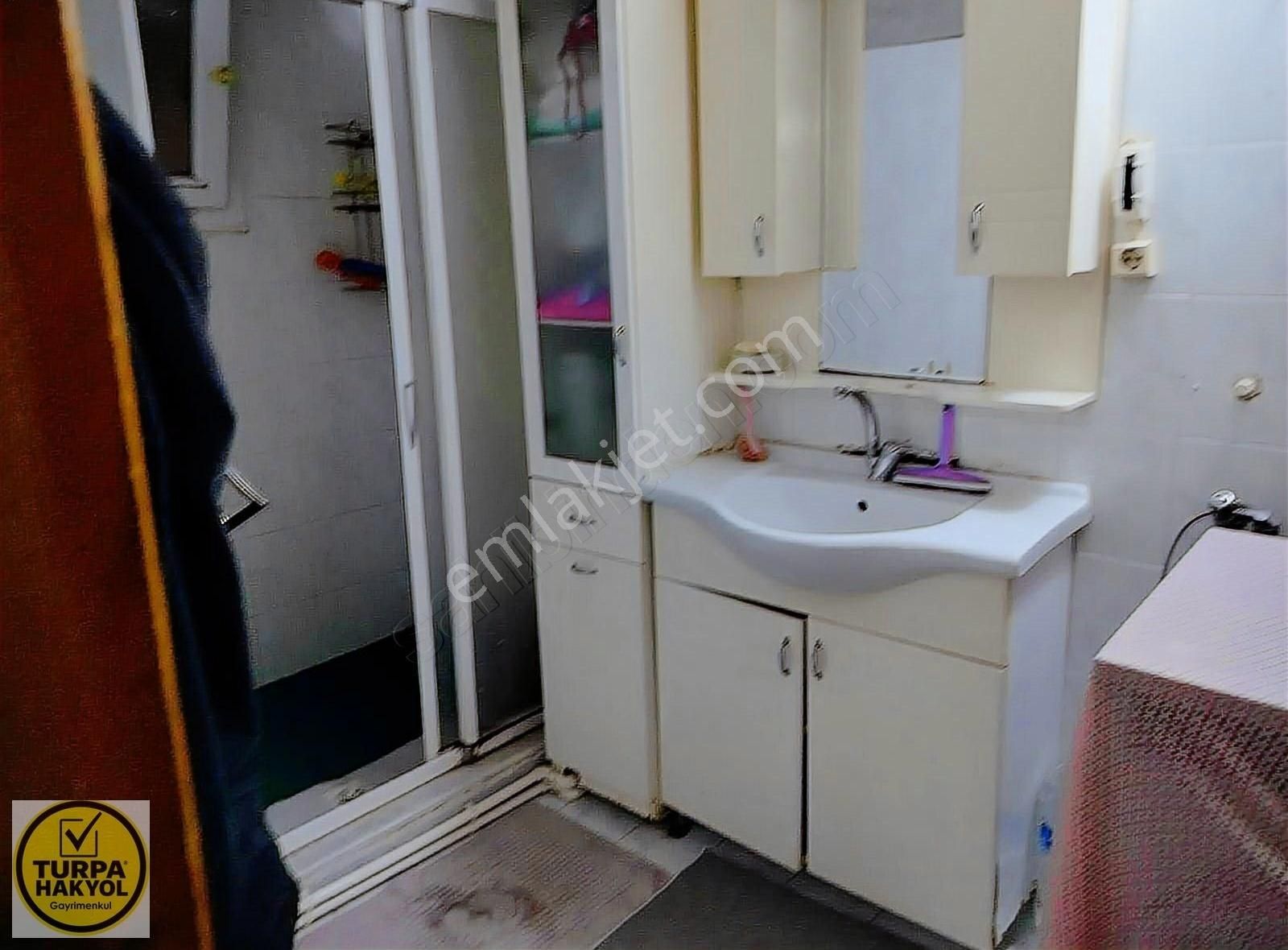 Satılık 115 M2 3+1 Ara Kat Doğalgazlı Ferah Bir Daire - Görsel 11