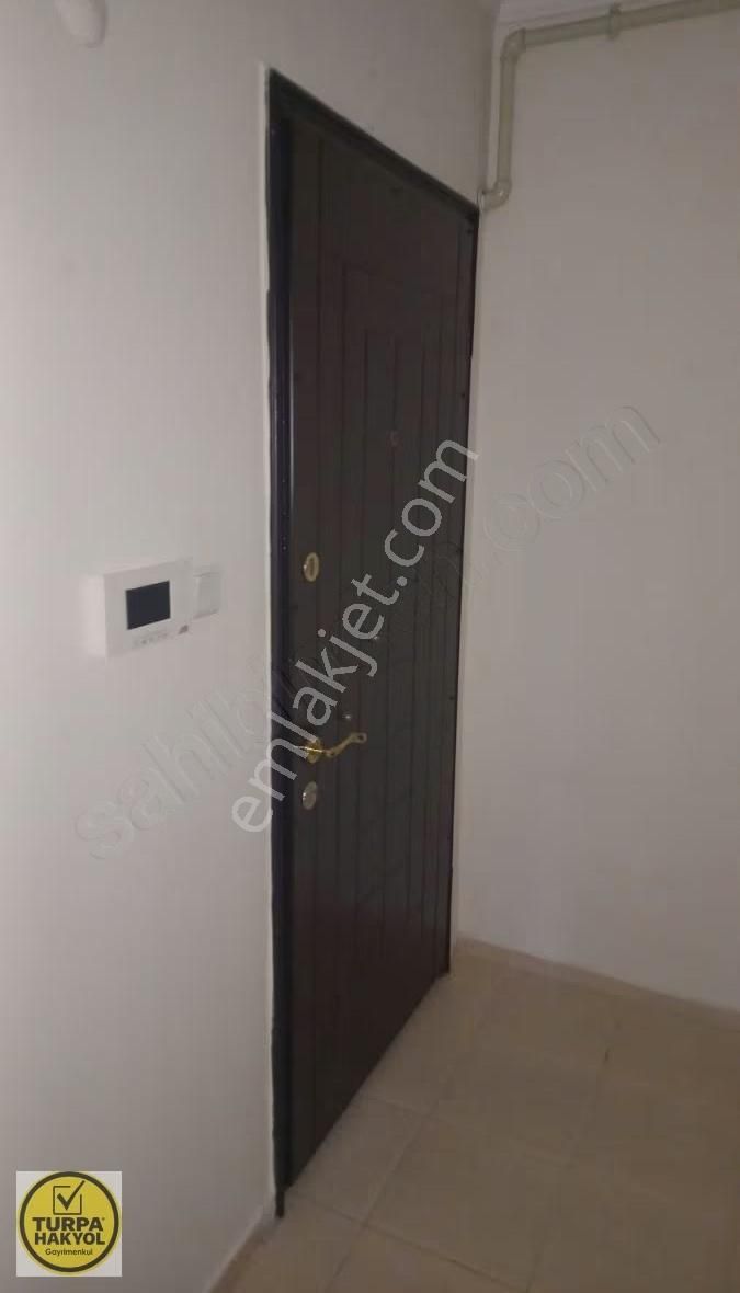 Kiralık 98m2 2+1 Doğalgazlı Ebeveyn Banyolu Önü Açık Güzel Daire - Görsel 4