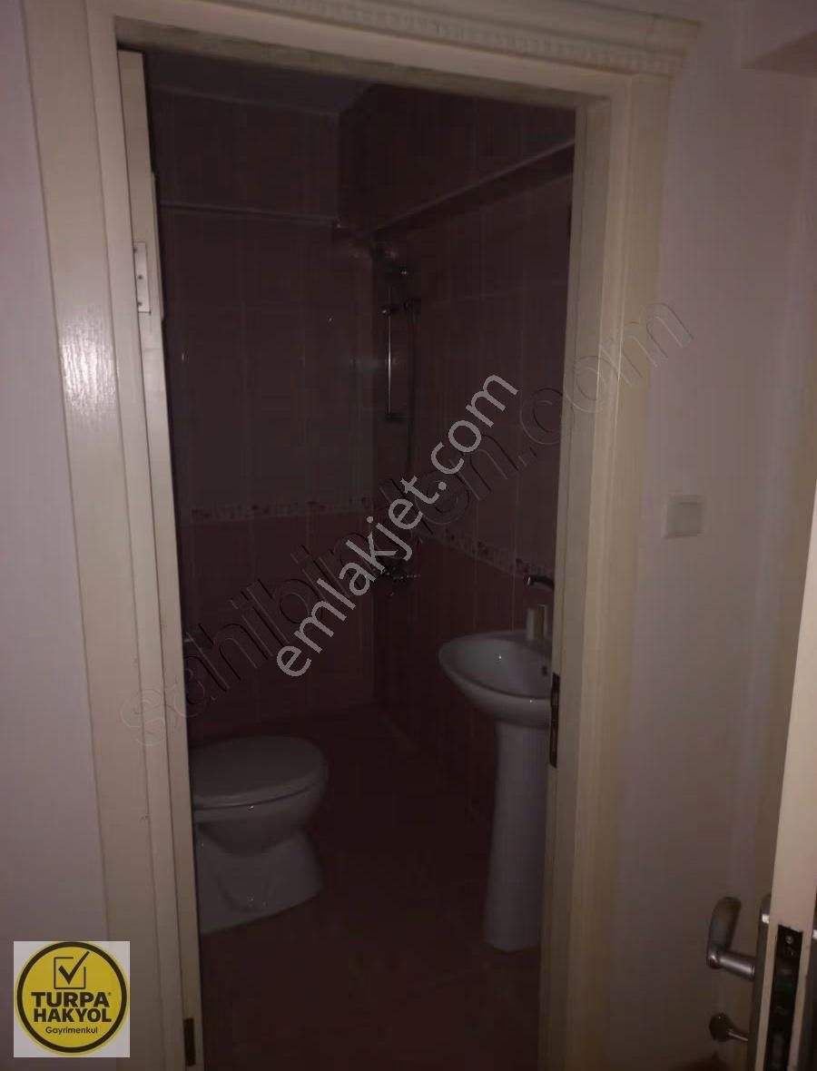 Kiralık 98m2 2+1 Doğalgazlı Ebeveyn Banyolu Önü Açık Güzel Daire - Görsel 16