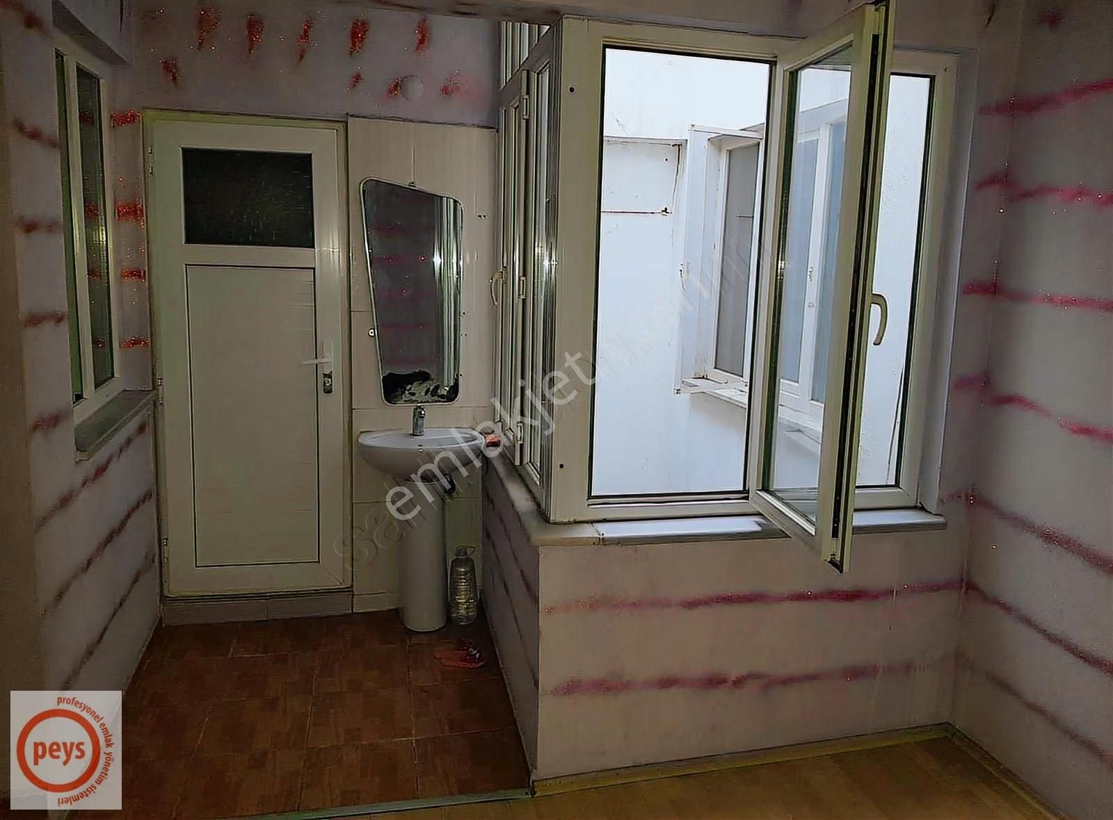 Soğanlıda Kiralık 2+1 Fırsat Daire - Görsel 3