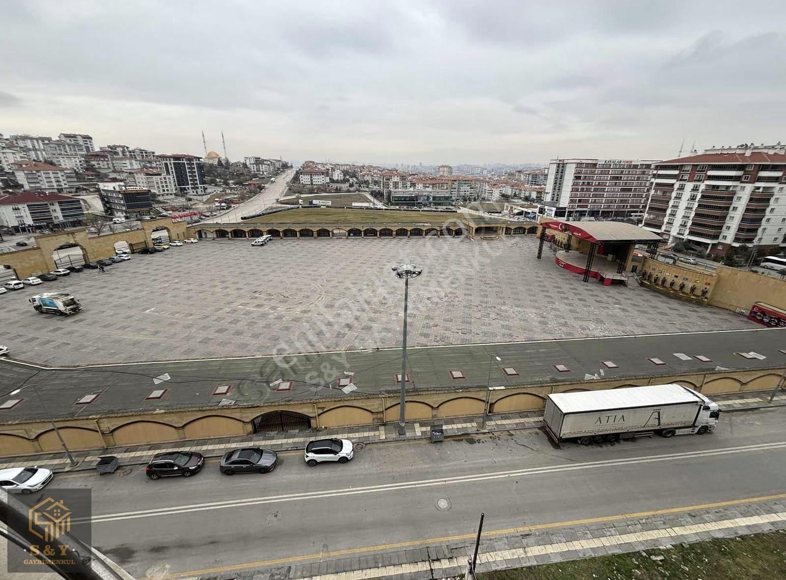 Piyade'de Konser Alanı Cepheli, Çift Teraslı 5+2 Dubleks Daire - Görsel 3