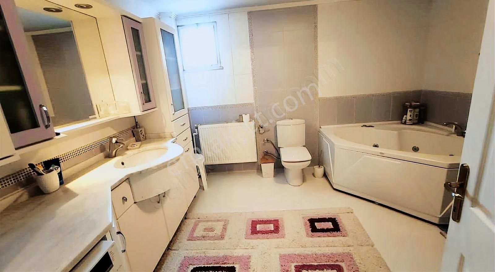 Ram Invest'ten Bahçelievler'de Eşyasız 200 M2 Kiralık 3+1 Daire - Görsel 25