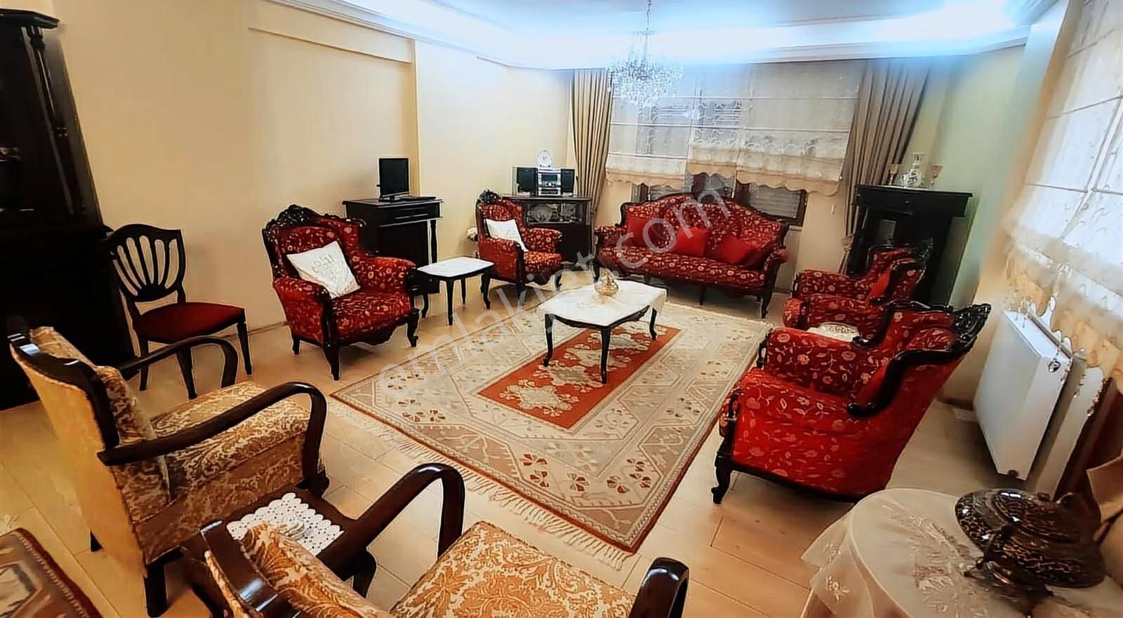 Ram Invest'ten Bahçelievler'de Eşyasız 200 M2 Kiralık 3+1 Daire - Görsel 8